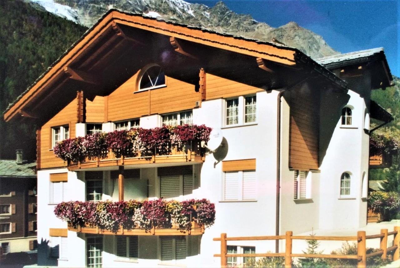 Casa Stella Apartment Saas-Grund Bagian luar foto